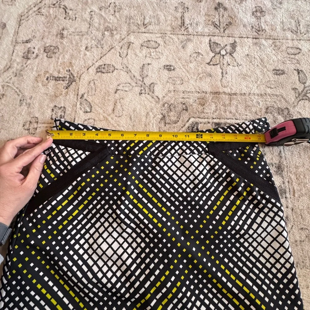 EP Pro Golf Skort Size 6 Black White Geometric Lime Green Athletic Skirt - Picture 9 of 10
